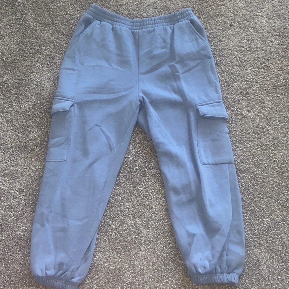 Charlotte Russe Large Blue sweatpants with pockets on side